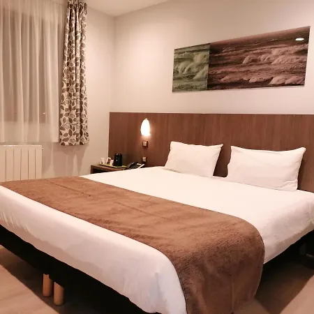 The Originals City, L'haut' Aile, Coquelles-calais Tunnel S/manche L'hautaile Otel