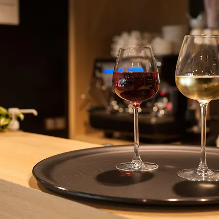 The Originals City, L'haut' Aile, Coquelles-calais Tunnel S/manche L'hautaile Otel 3*