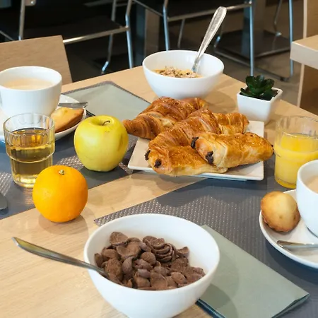 Otel The Originals City, L'haut' Aile, Coquelles-calais Tunnel S/manche L'hautaile Coquelles