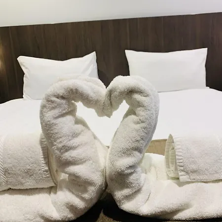 The Originals City, L'haut' Aile, Coquelles-calais Tunnel S/manche L'hautaile 3*