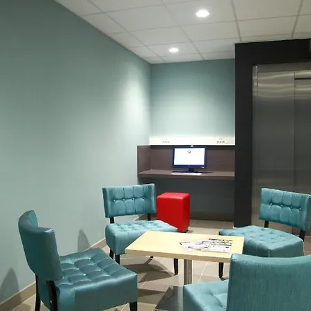 The Originals City, L'haut' Aile, Coquelles-calais Tunnel S/manche L'hautaile Otel Coquelles