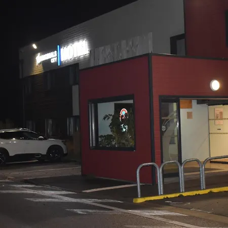 فندق The Originals City, L'haut' Aile, Coquelles-calais Tunnel S/manche L'hautaile كوكيوليس