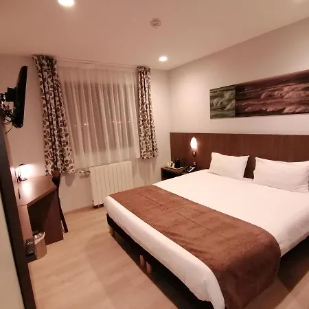 Hotell The Originals City, L'haut' Aile, Coquelles-calais Tunnel S/manche L'hautaile